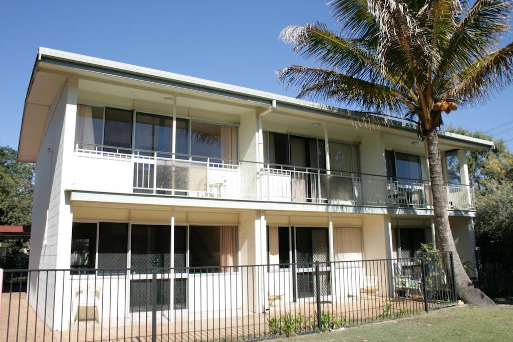 Pippies Beachhouse Backpackers Rainbow Beach Esterno foto