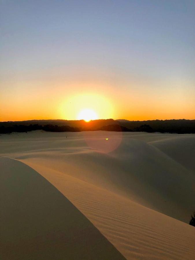 Pippies Beachhouse Backpackers Rainbow Beach Esterno foto
