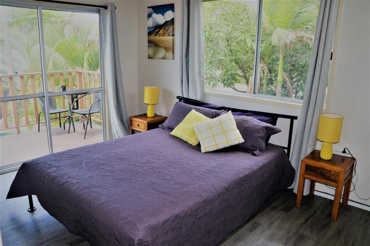 Pippies Beachhouse Backpackers Rainbow Beach Esterno foto